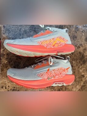 Nike Men’s ACG Pegasus Trail Running Shoes Like new
